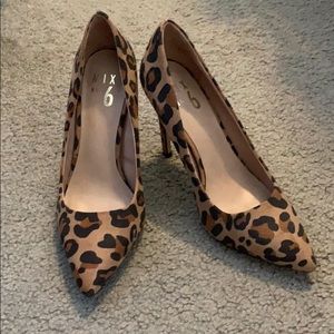 Pointed Leopard Heels